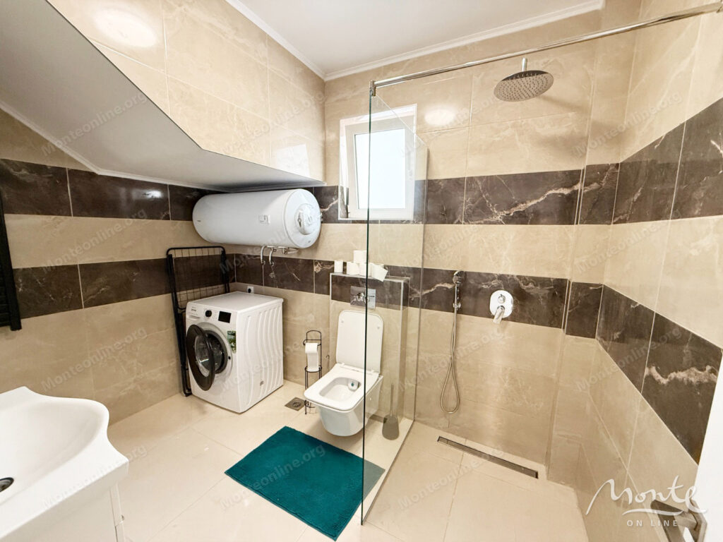 dvuhetazhnaya villa s garazhom dlya bolshoj semi v doni shtoj ulczin 11