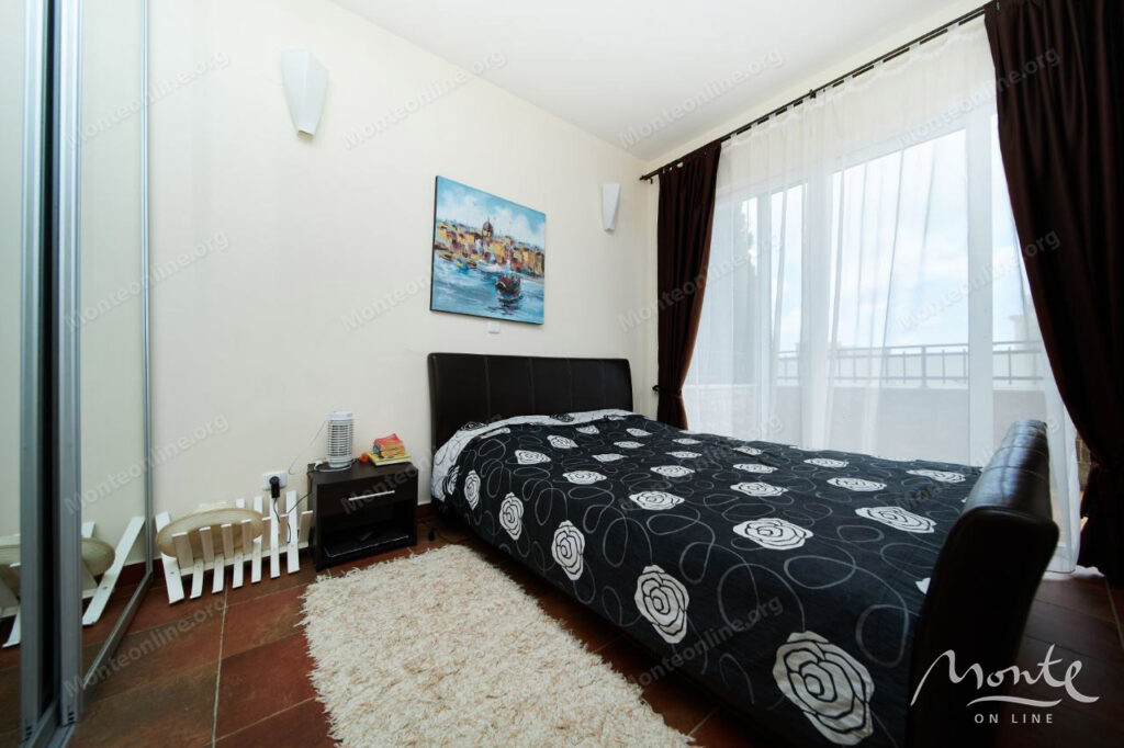 komfortnaya 4 etazhnaya villa v bechichi s bassejnom i panoramnym vidom 15