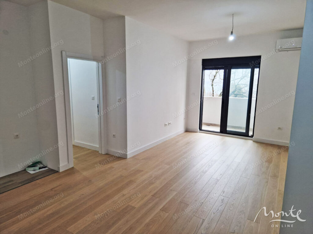 novaya 2 spalnaya kvartira s vidom na more i parkovkoj v 350 m ot plyazha v bechichi 03