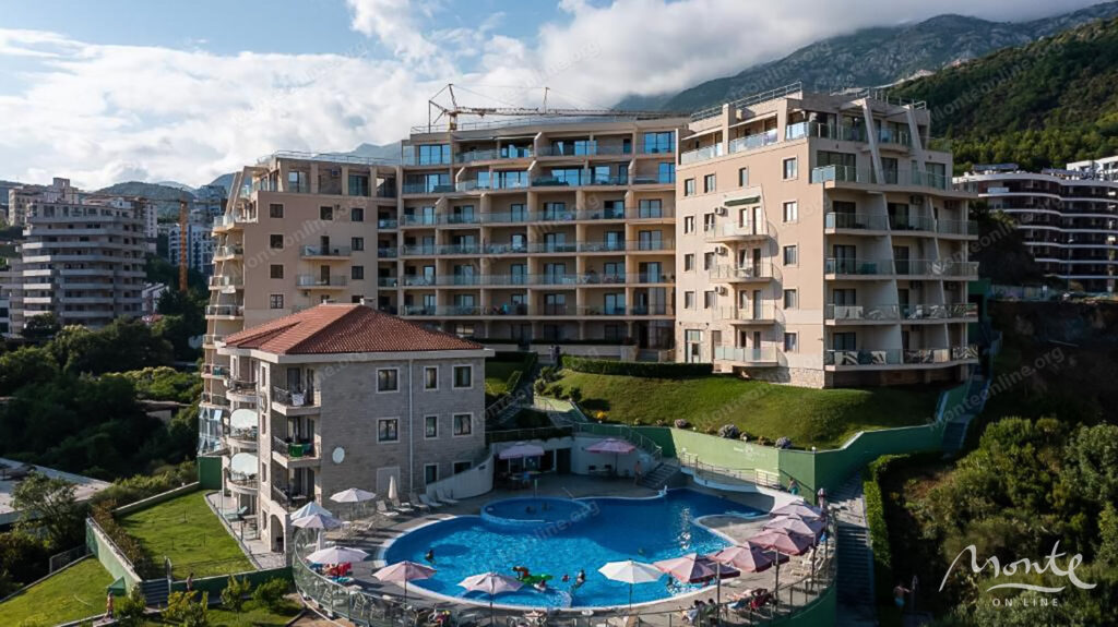 roskoshnyj penthaus s 3 spalnyami v bechichi neveroyatnyj vid na more 05