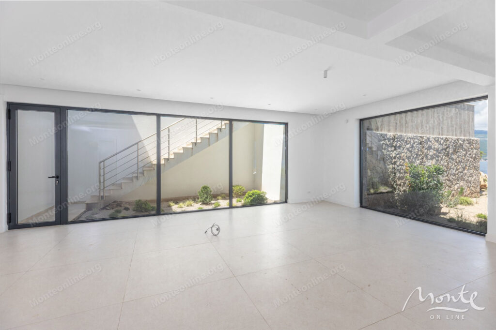 sovremennaya villa s panoramnym vidom na more v krashichi 17