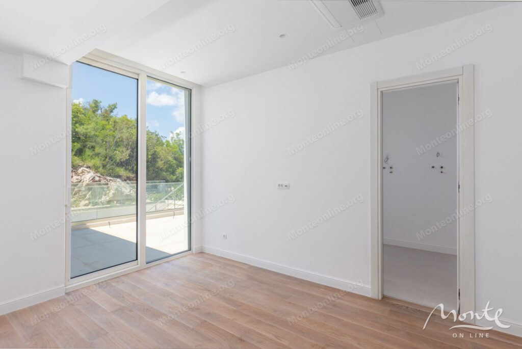 sovremennaya villa s panoramnym vidom na more v krashichi 27