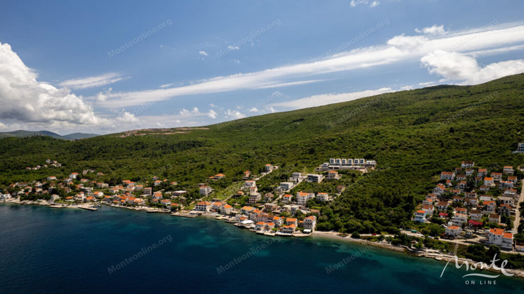 sovremennaya villa s panoramnym vidom na more v krashichi 37