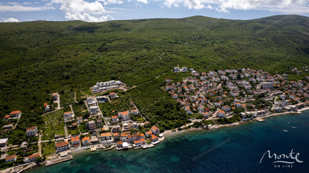 sovremennaya villa s panoramnym vidom na more v krashichi 38