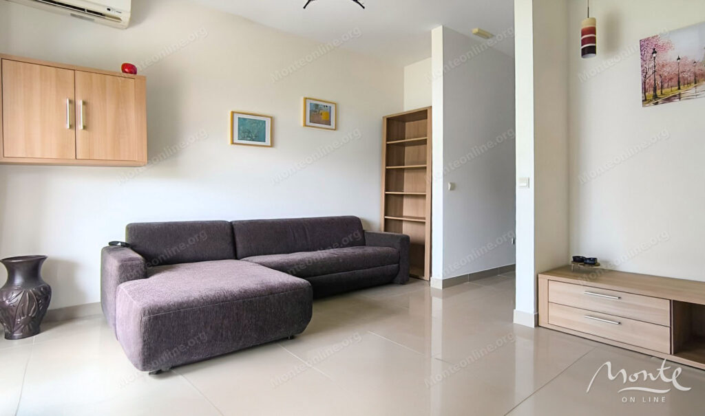 svetlaya kvartira u morya v risane vid v kotoryj vlyublyaeshsya 05