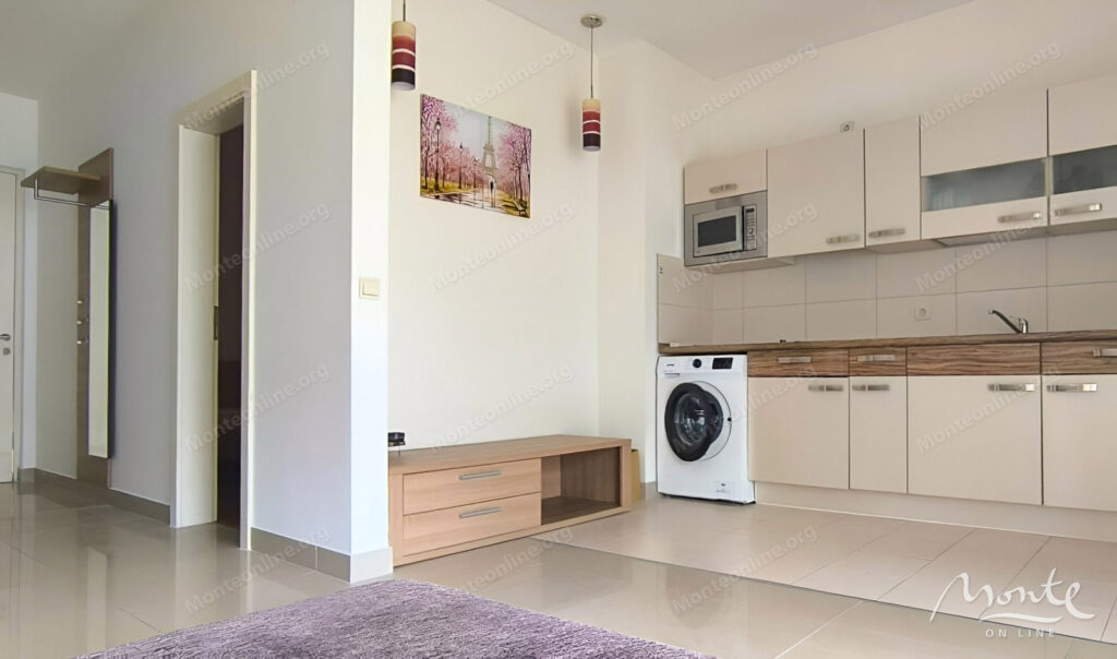 svetlaya kvartira u morya v risane vid v kotoryj vlyublyaeshsya 07