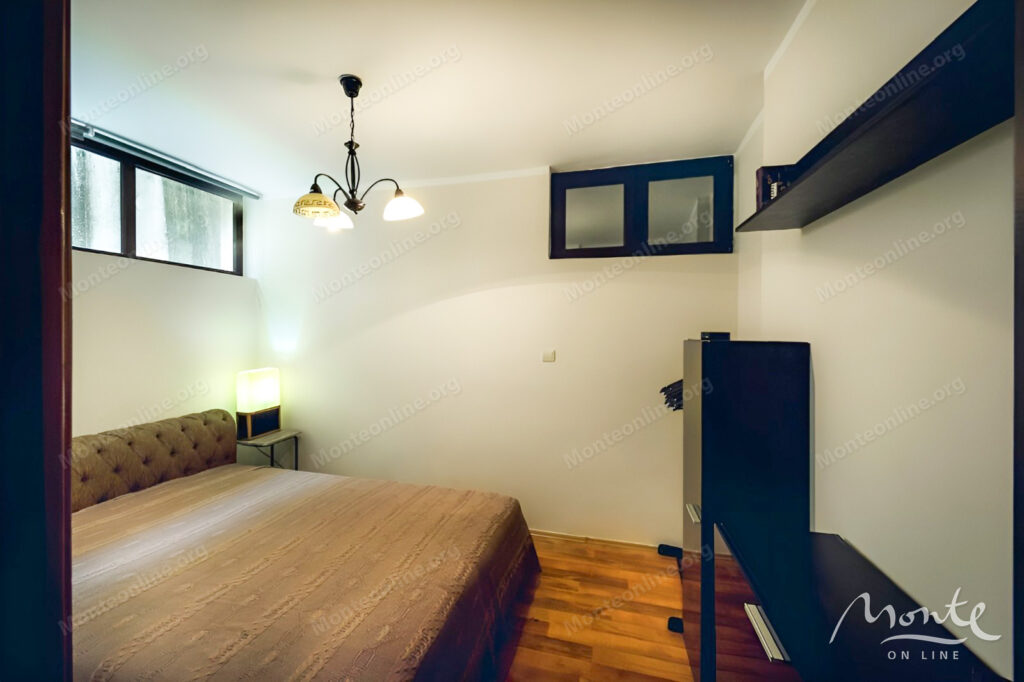 villa milana prostornaya villa s sadom v budve vsego 6 minut ot morya 11