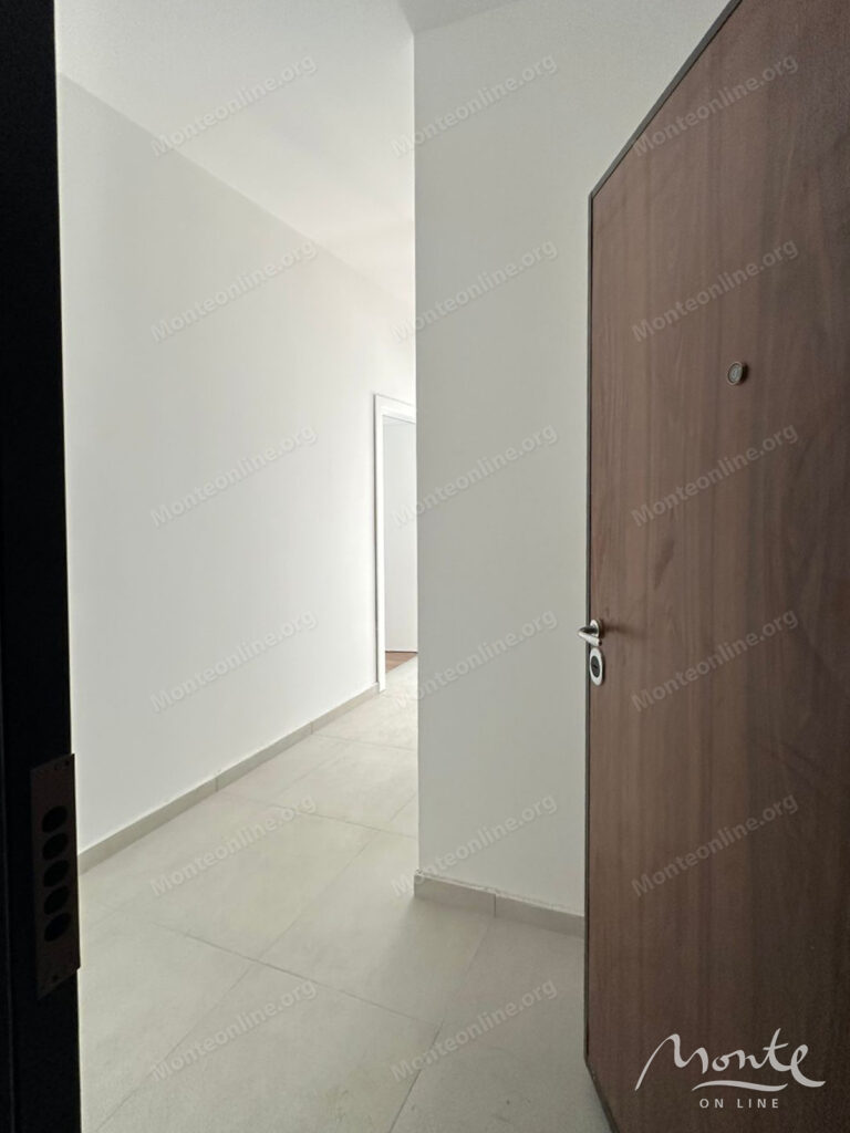 1 spalnaya kvartira v novom zhilom komplekse v bechichi 10