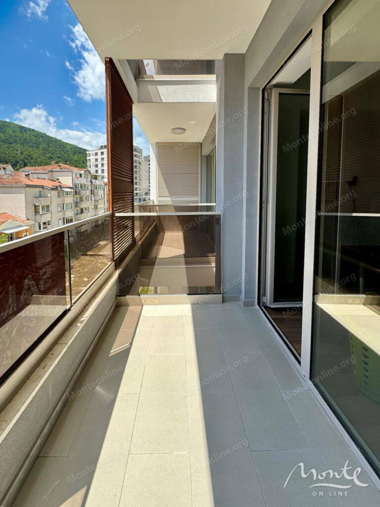 2 spalnaya kvartira premium klassa v novom zhilom komplekse budva 08