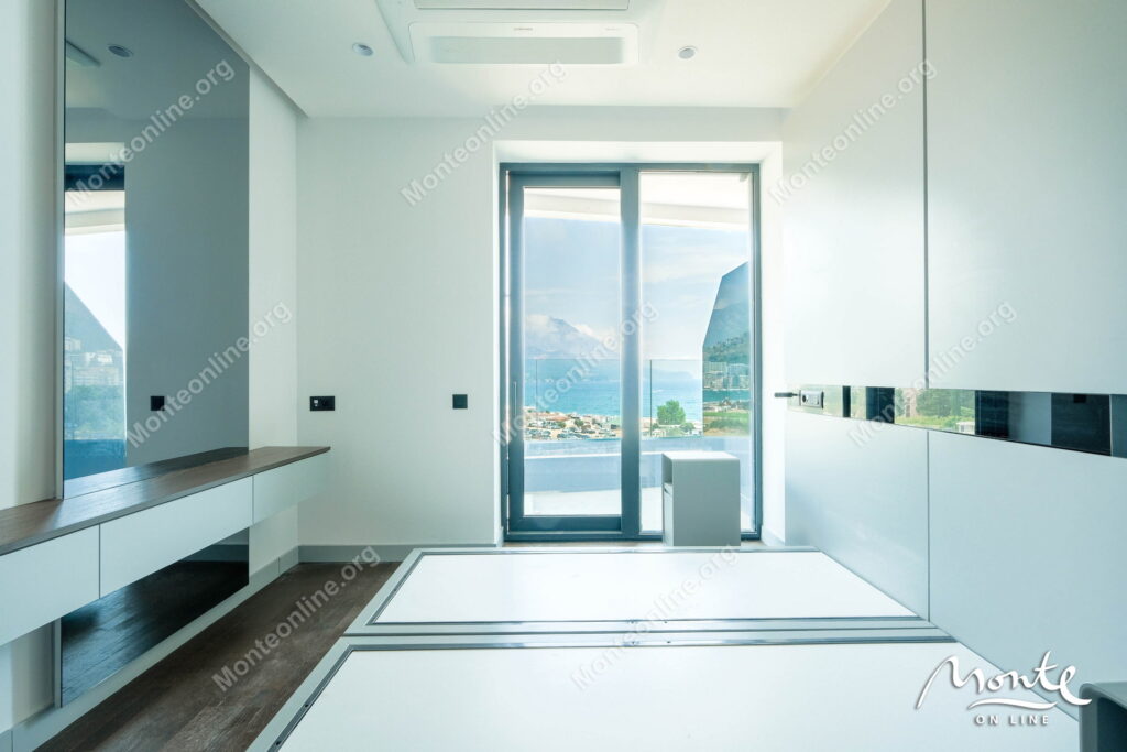 apartament v premium komplekse s panoramnym vidom na more v bechichi 09