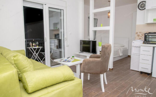 gotovyj mini otel na 10 apartamentov v utehe 150 m do morya 08