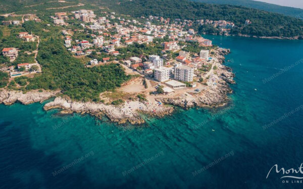 gotovyj mini otel na 10 apartamentov v utehe 150 m do morya 23