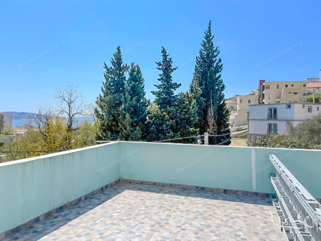 mini gostinicza u morya s plodonosnym sadom i gotovym biznesom v shushane bar 01