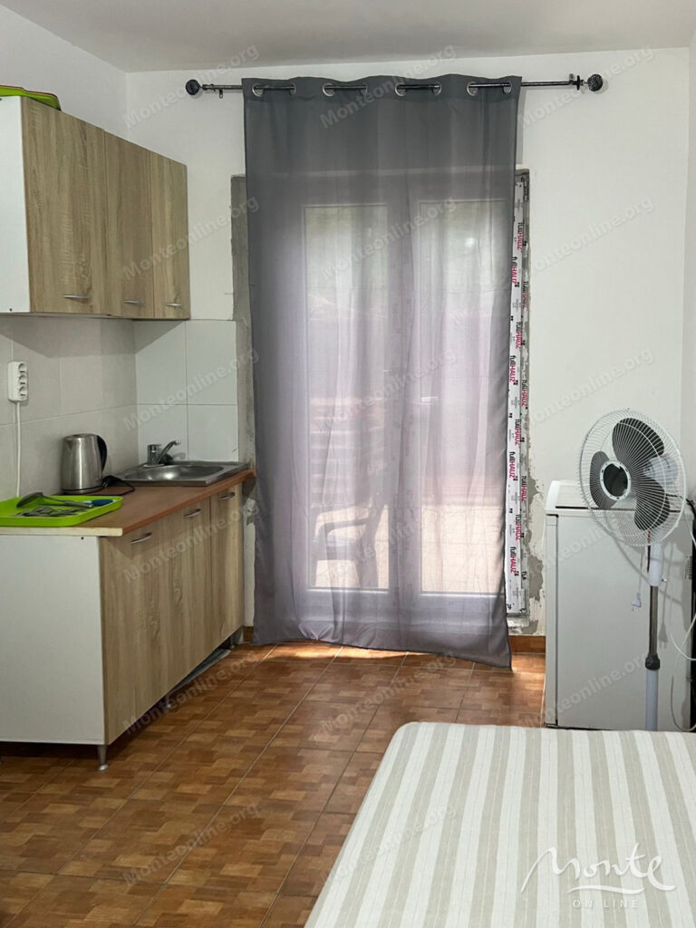 mini gostinicza u morya s plodonosnym sadom i gotovym biznesom v shushane bar 13