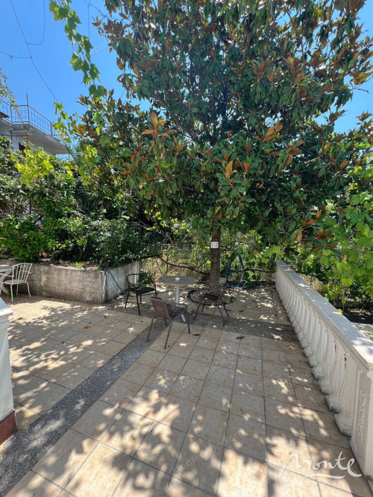 mini gostinicza u morya s plodonosnym sadom i gotovym biznesom v shushane bar 16