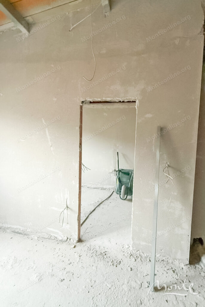 novaya kvartira s 1 spalnej v podgoricze rajon zabelo ryadom s parkom lyubovich 10