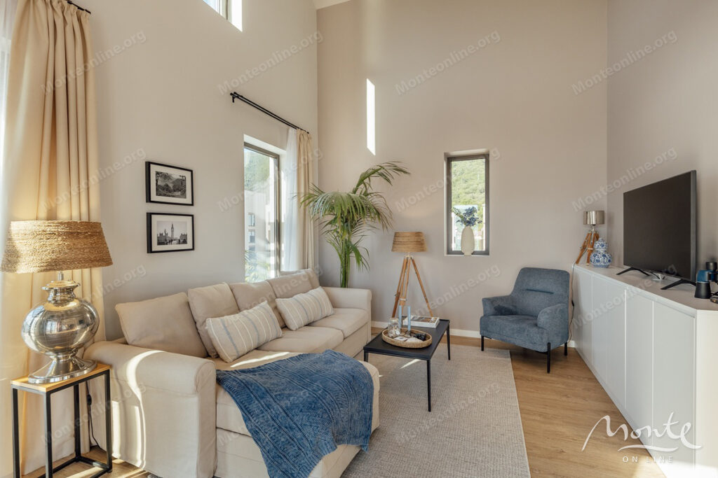 novyj penthaus v porto montenegro s potryasayushhim vidom na boka kotorskij zaliv 08