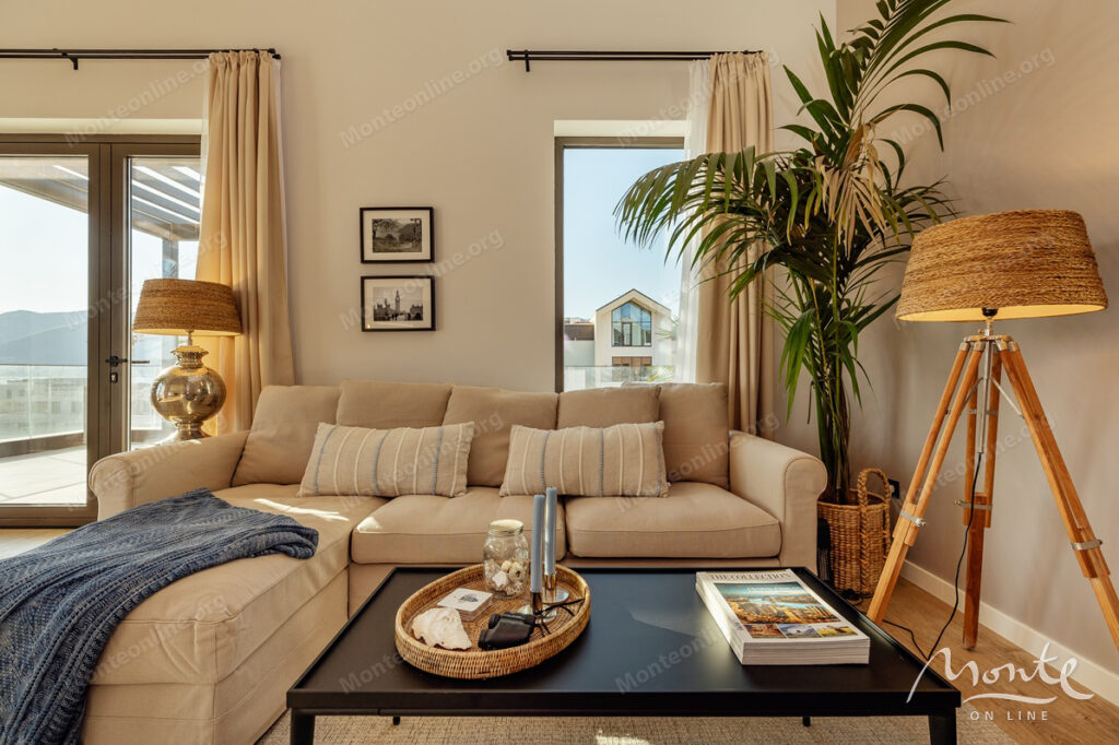 novyj penthaus v porto montenegro s potryasayushhim vidom na boka kotorskij zaliv 12