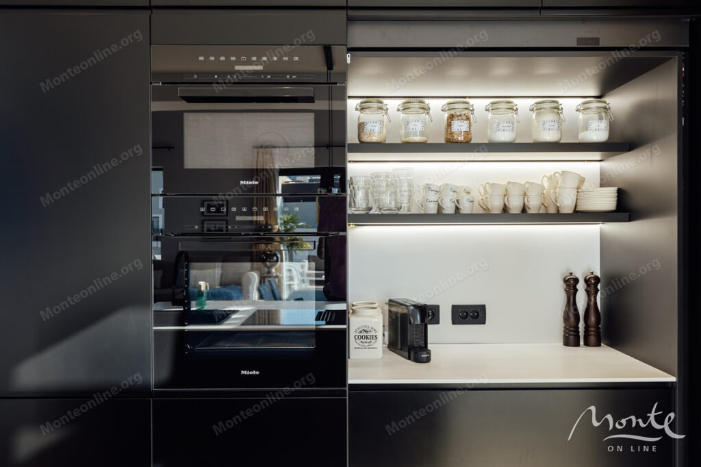 novyj penthaus v porto montenegro s potryasayushhim vidom na boka kotorskij zaliv 24