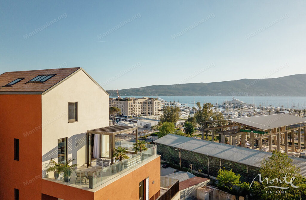 novyj penthaus v porto montenegro s potryasayushhim vidom na boka kotorskij zaliv 39