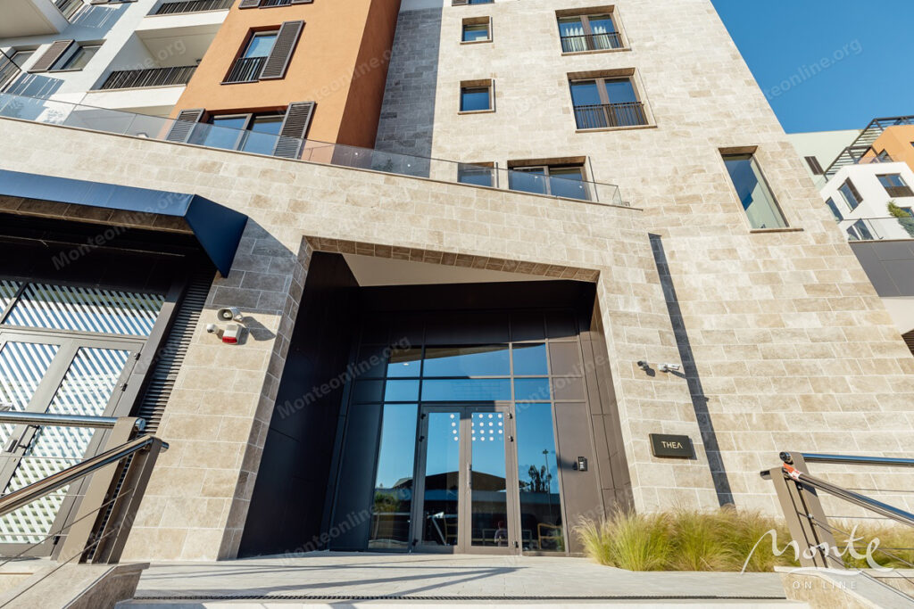 novyj penthaus v porto montenegro s potryasayushhim vidom na boka kotorskij zaliv 43