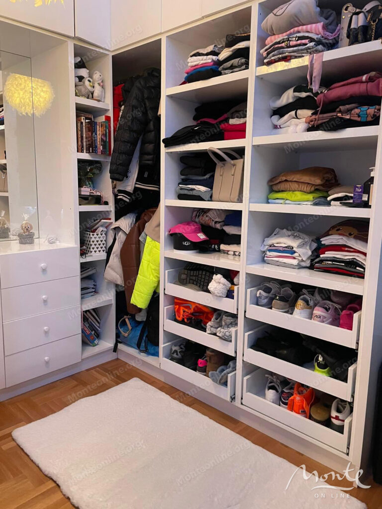 sovremennaya 2 spalnaya kvartira s terrasoj v budve 13