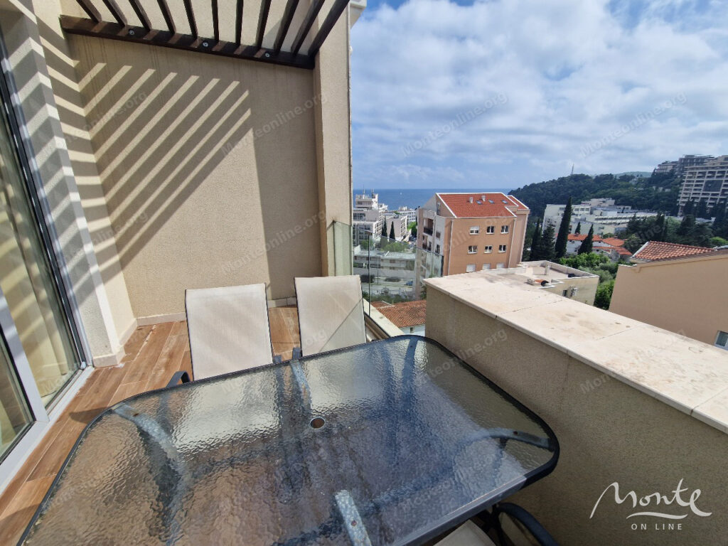 sovremennaya 2 spalnaya kvartira s tremya terrasami v bechichi 01