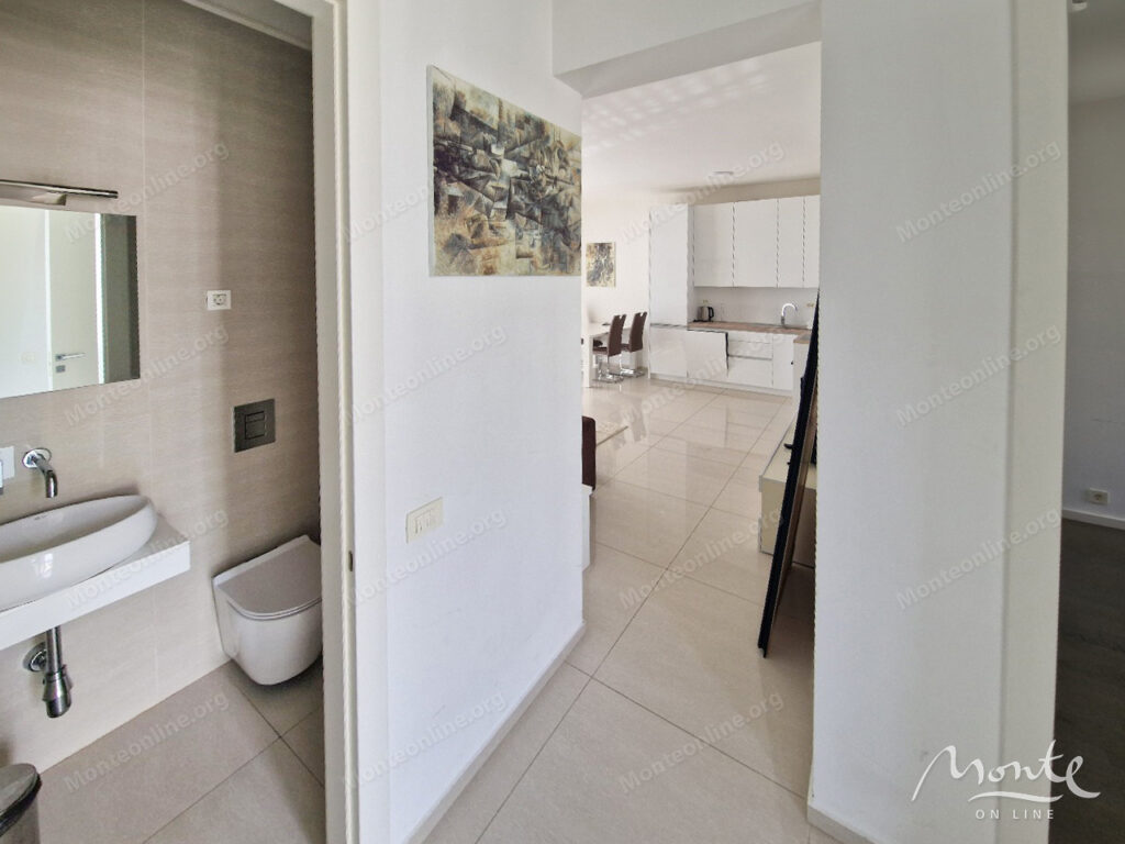 sovremennaya 2 spalnaya kvartira s tremya terrasami v bechichi 12