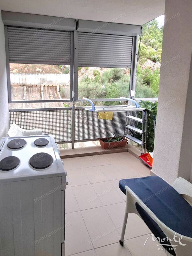 svetlaya 2 spalnaya kvartira v novostrojke elitnyj rajon dubovicza budva 06