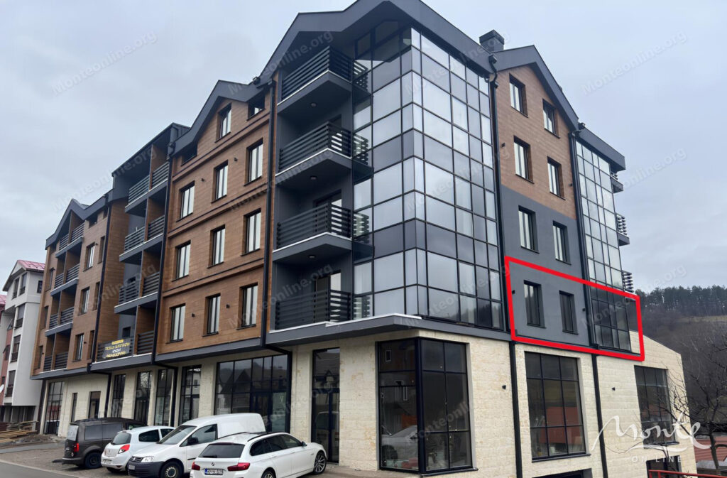 svetlaya 2 spalnaya kvartira v novostrojke premium klassa czentr kolashina 01