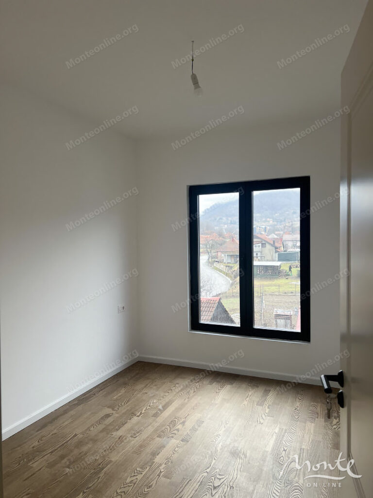 svetlaya 2 spalnaya kvartira v novostrojke premium klassa czentr kolashina 05