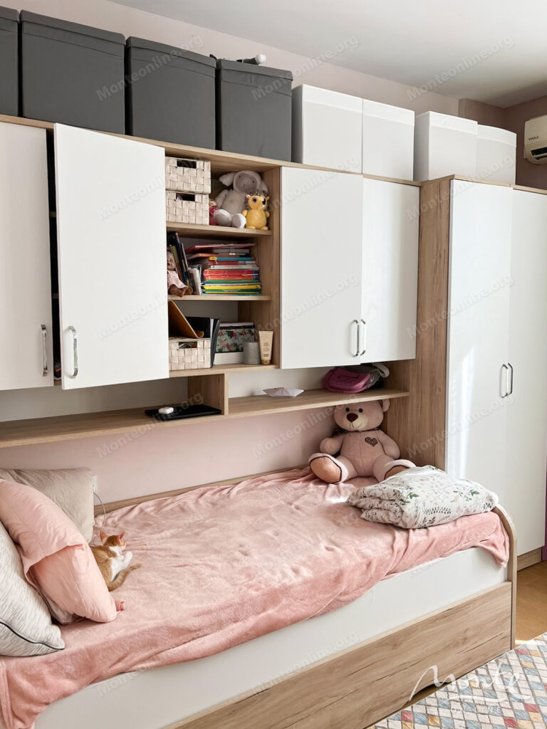 uyutnaya 2 spalnaya kvartira s bolshoj terrasoj v budve 06