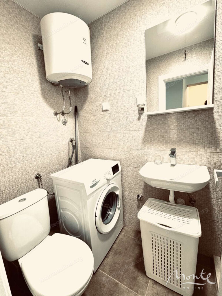 uyutnaya kvartira v kurortnom rajone igalo herczeg novi 10