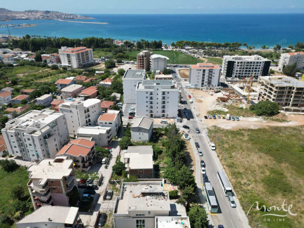 velikolepnyj 4 etazhnyj otel s restoranom i parkovkoj v 300 m ot morya bar 07