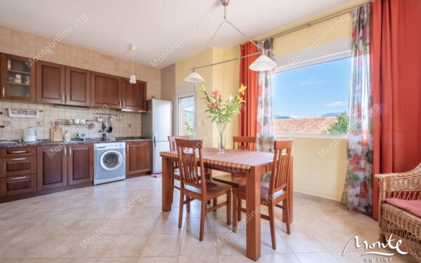 Dom 3sp Krasici Tivat 16