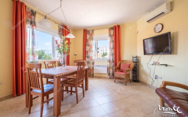 Dom 3sp Krasici Tivat 17