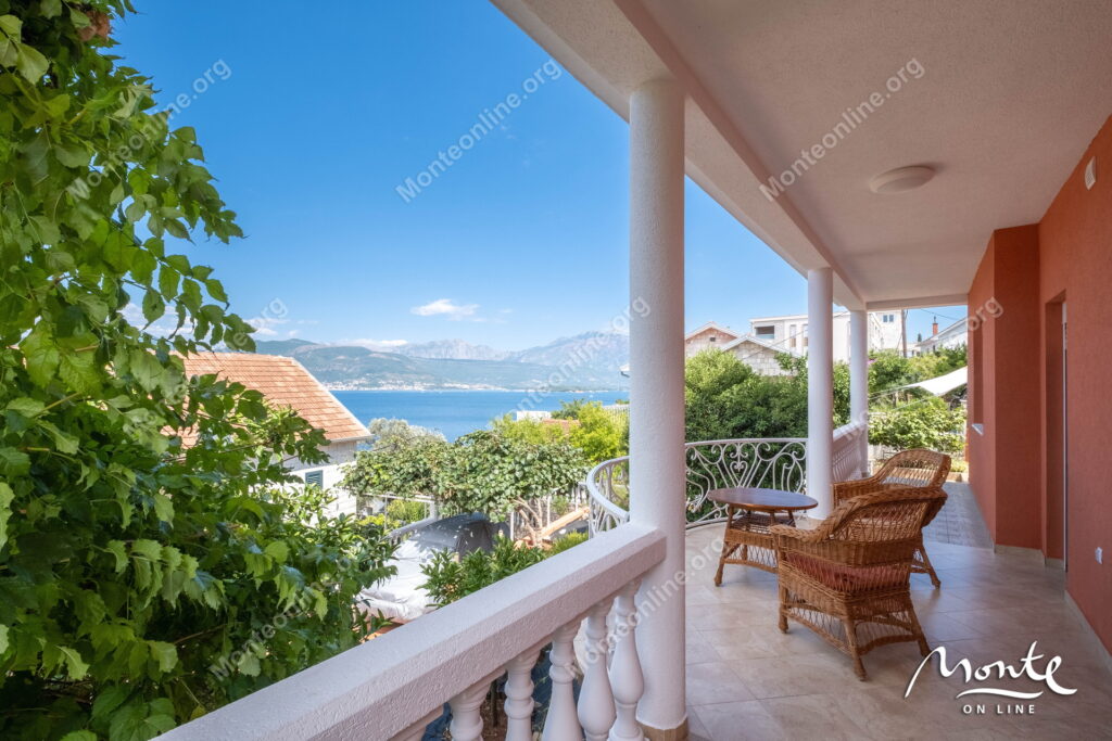 Dom 3sp Krasici Tivat 21