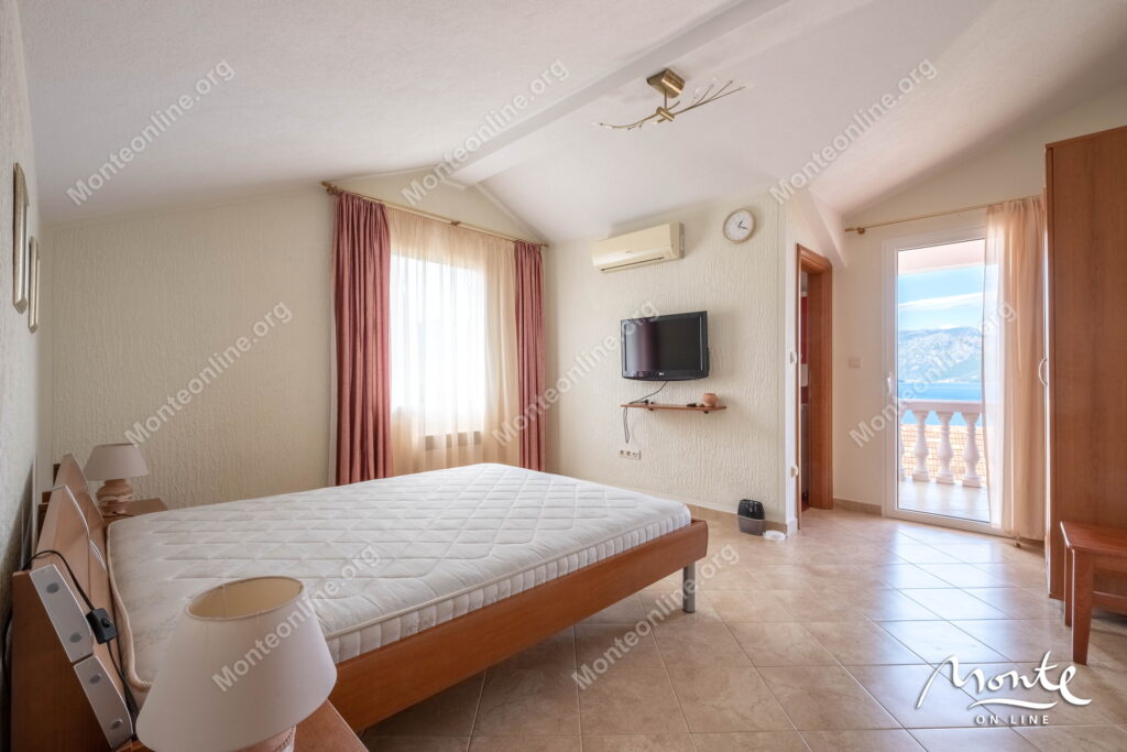 Dom 3sp Krasici Tivat 27