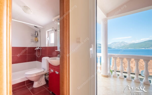 Dom 3sp Krasici Tivat 29