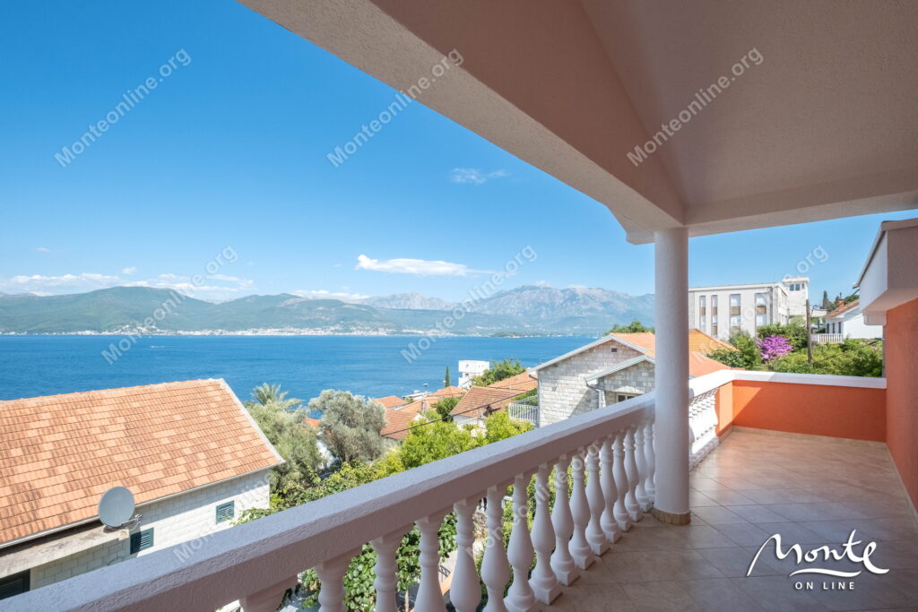 Dom 3sp Krasici Tivat 38