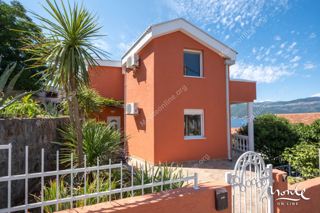 Dom 3sp Krasici Tivat 45