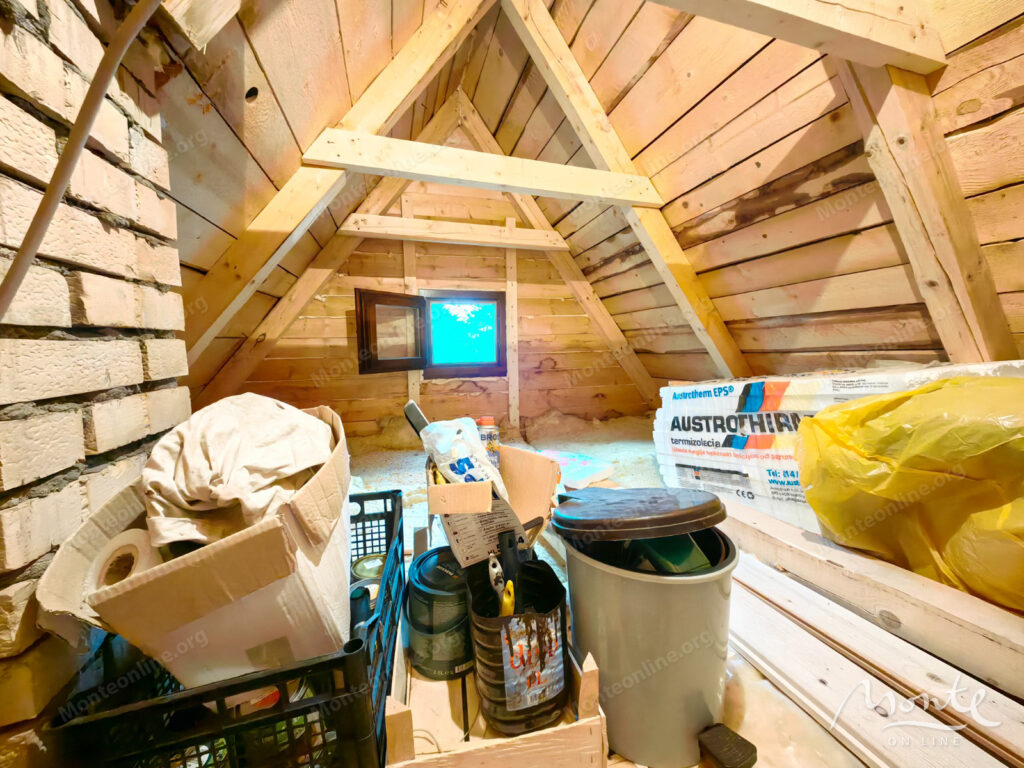 dom s vidom na durmitor u gornolyzhnogo kurorta savin kuk zhablyak 28