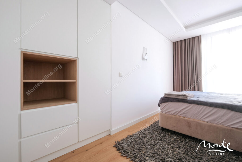 eksklyuzivnyj taunhaus v zakrytom komplekse s bassejnom v lastve grbalskoj chernogoriya 26