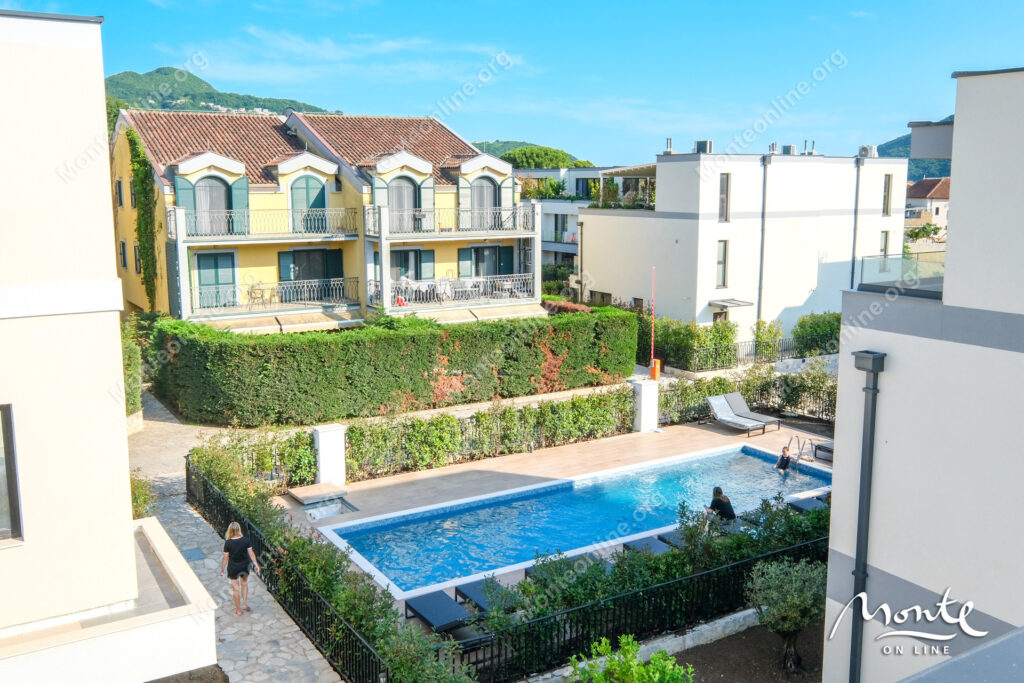 eksklyuzivnyj taunhaus v zakrytom komplekse s bassejnom v lastve grbalskoj chernogoriya 37