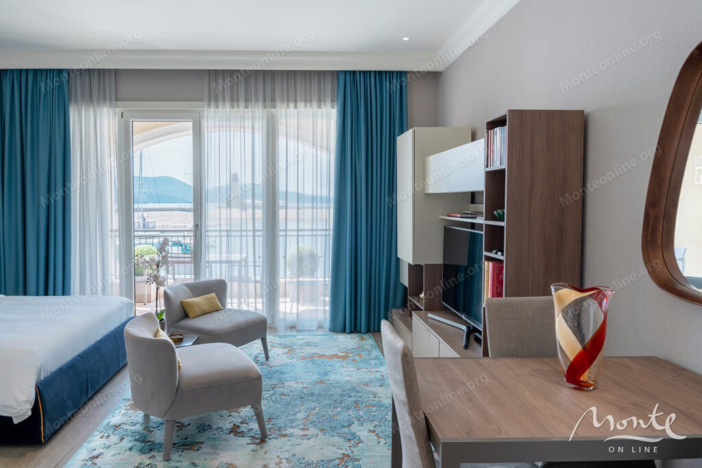 elitnaya studiya na pervoj linii v marina village lustica bay 06