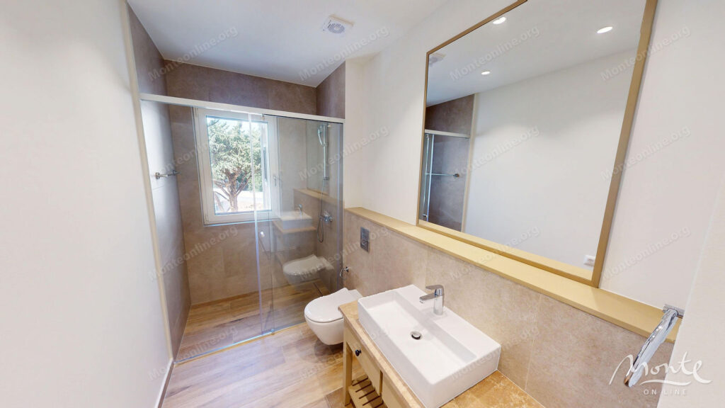 kvartira s 1 spalnej v prestizhnom komplekse lushticza bej centrale 12