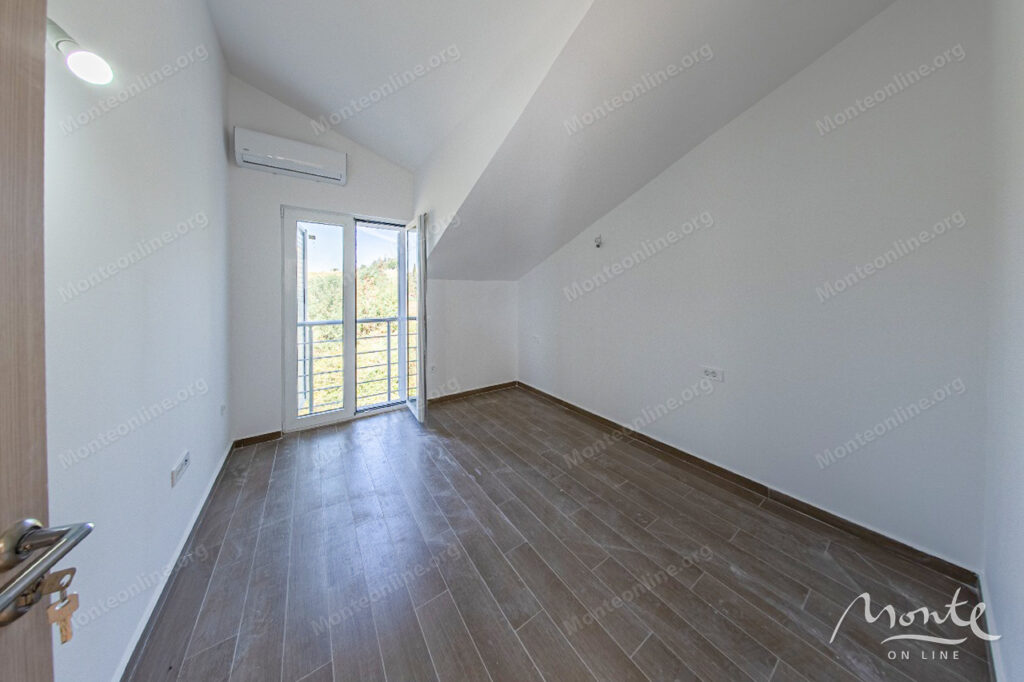 kvartira s 2 spalnyami v novom dome s vidom na more v dzhenovichi herczeg novi 05