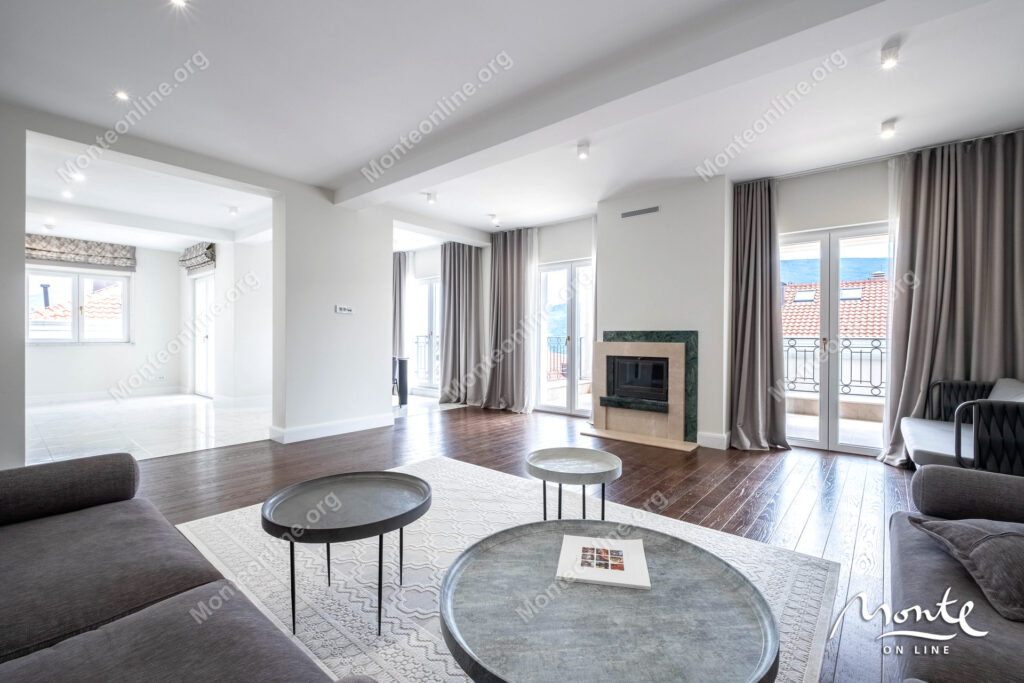 prostornye apartamenty s 3 spalnyami v komplekse s bassejnom dzhenovichi 11