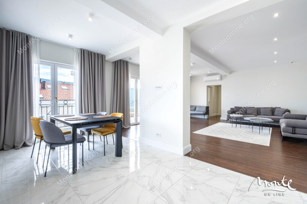 prostornye apartamenty s 3 spalnyami v komplekse s bassejnom dzhenovichi 15