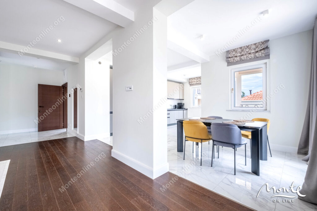 prostornye apartamenty s 3 spalnyami v komplekse s bassejnom dzhenovichi 16